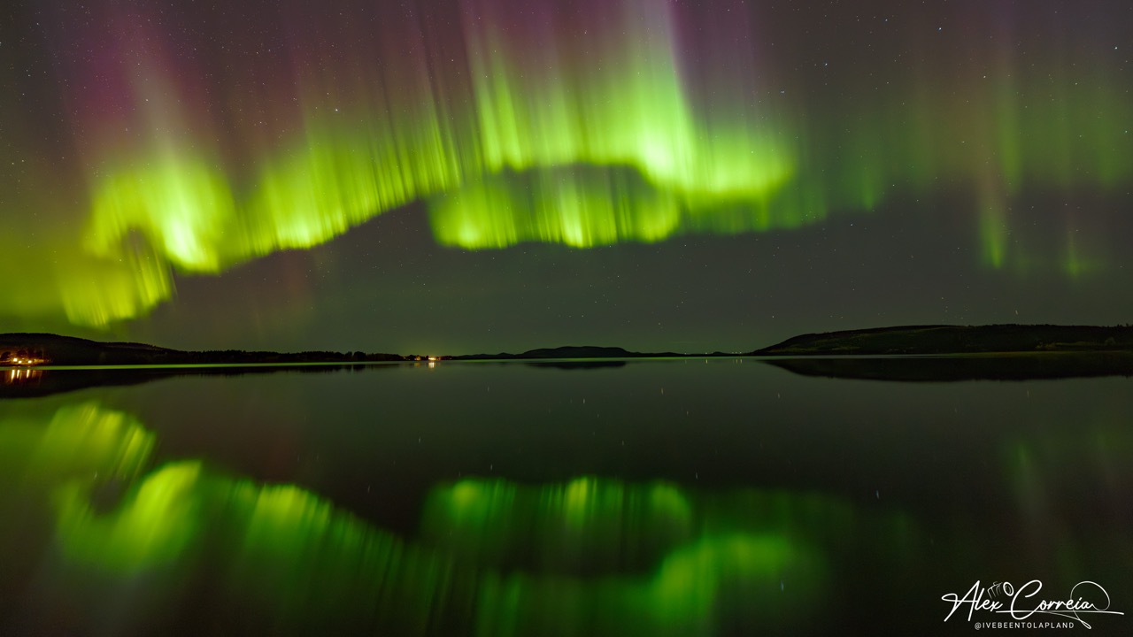 Aurora Reflection